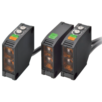 Cảm biến quang điện tích hợp nguồn điện Omron E3JK